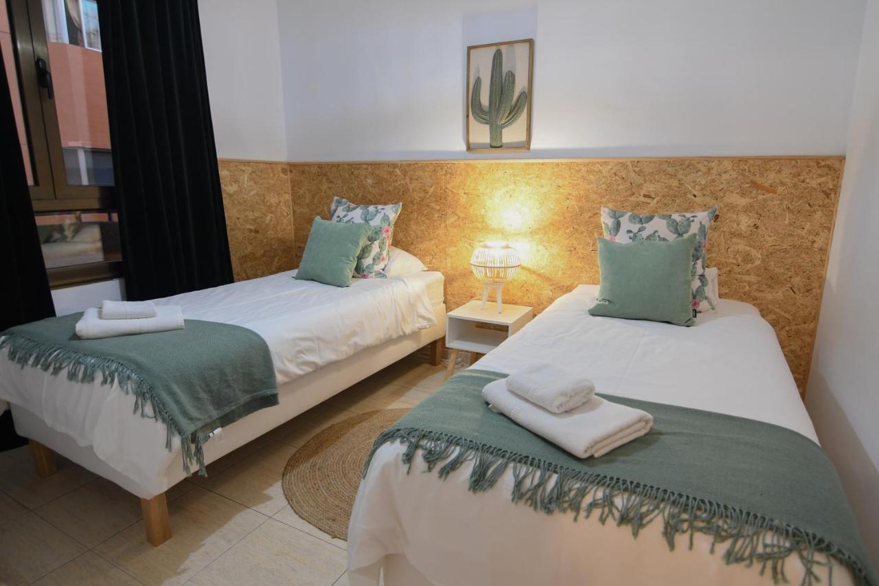 Near The - 3bed - 2bath - Wifi Apartment