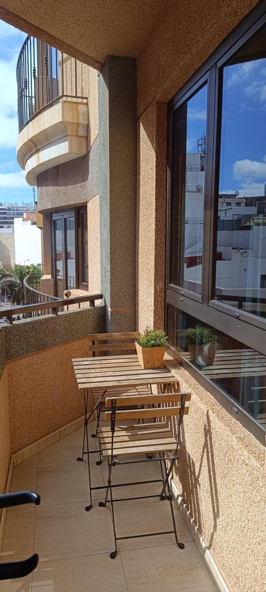 Near The - 3bed - 2bath - Wifi