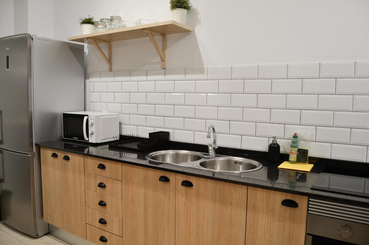 Near The - 3bed - 2bath - Wifi *